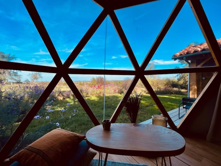 Dome Insolite Cedre Jacuzzi Et Petits Dejeuners Inclus Lagraulet-du-Gers Exterior foto